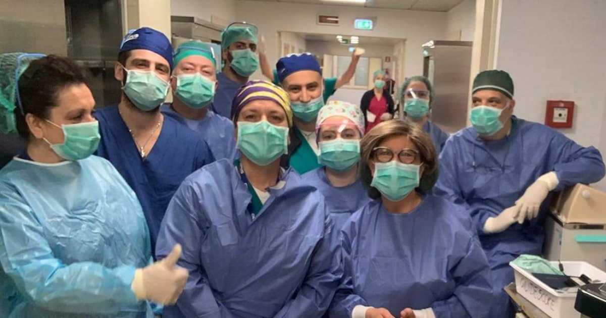 Policlinico, 8 ore senza bere e andare in bagno: �Niente mascherine e tute di ricambio�